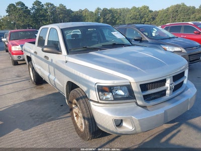 RAM DAKOTA 2011