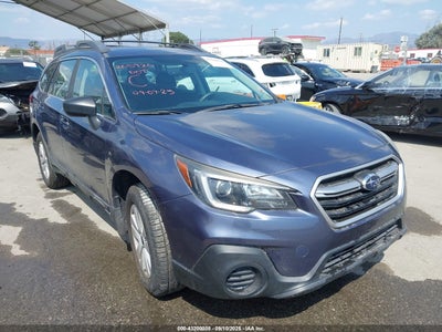SUBARU OUTBACK 2018