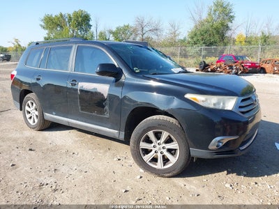 TOYOTA HIGHLANDER 2011