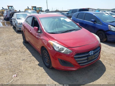 HYUNDAI ELANTRA GT 2017