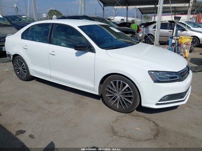 VOLKSWAGEN JETTA 2016