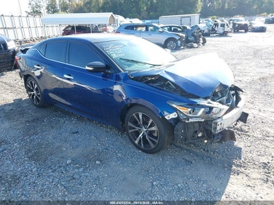 NISSAN MAXIMA 2017