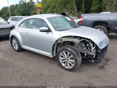 VOLKSWAGEN BEETLE 2014