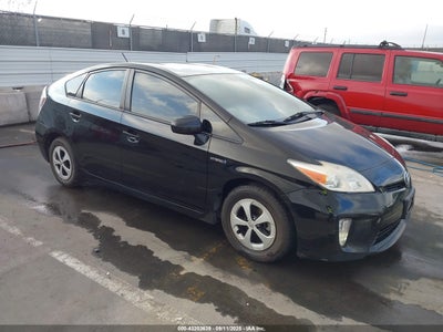TOYOTA PRIUS 2012
