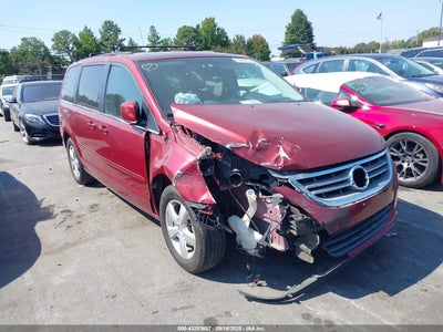 VOLKSWAGEN ROUTAN 2011