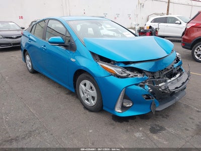 TOYOTA PRIUS PRIME 2021