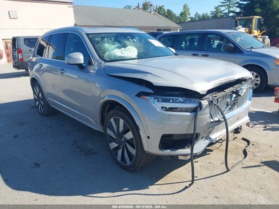 VOLVO XC90 RECHARGE PLUG-IN HYBRID 2024