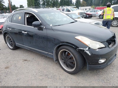 INFINITI EX35 2010