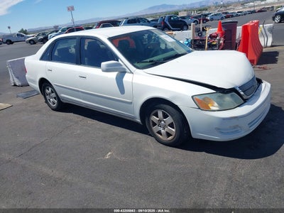 TOYOTA AVALON 2002