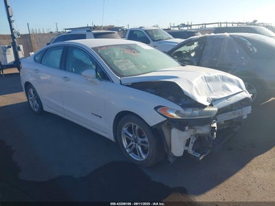 FORD FUSION HYBRID 2015