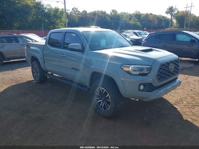 TOYOTA TACOMA 2022