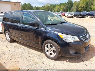 VOLKSWAGEN ROUTAN 2011