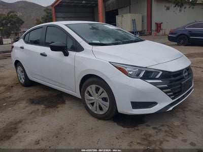 NISSAN VERSA 2024