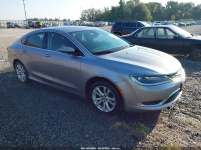 CHRYSLER 200 2015