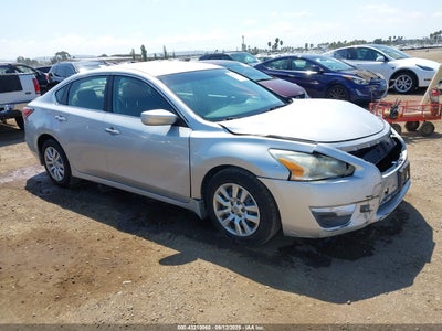 NISSAN ALTIMA 2015