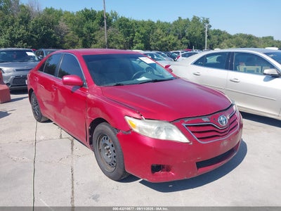 TOYOTA CAMRY 2010