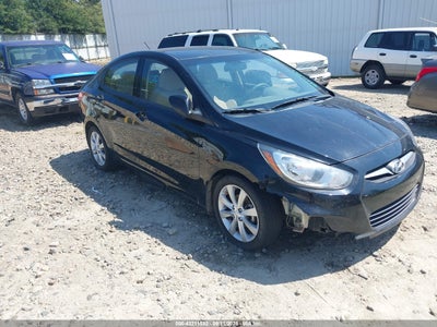 HYUNDAI ACCENT 2013