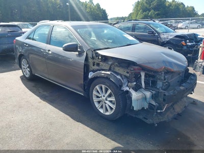 TOYOTA CAMRY HYBRID 2014