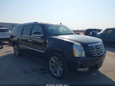 CADILLAC ESCALADE ESV 2011