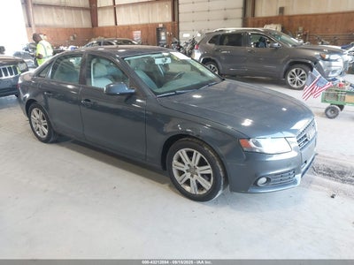 AUDI A4 2011