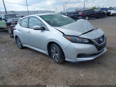 NISSAN LEAF 2022