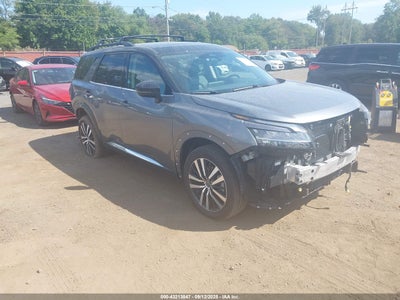 NISSAN PATHFINDER 2024