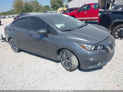 NISSAN VERSA 2020