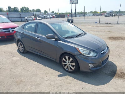 HYUNDAI ACCENT 2012