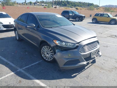 FORD FUSION HYBRID 2013