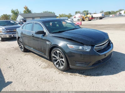 FORD TAURUS 2015