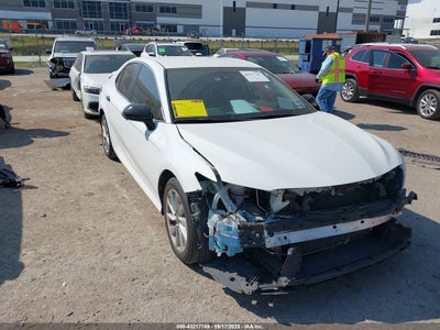 TOYOTA CAMRY 2022