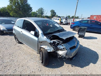 TOYOTA YARIS 2009