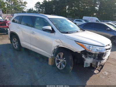TOYOTA HIGHLANDER 2015