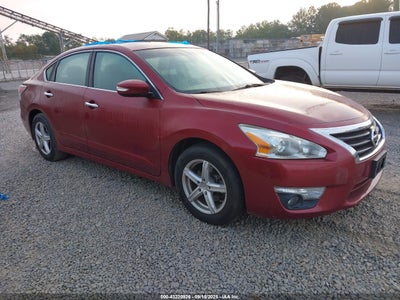 NISSAN ALTIMA 2015