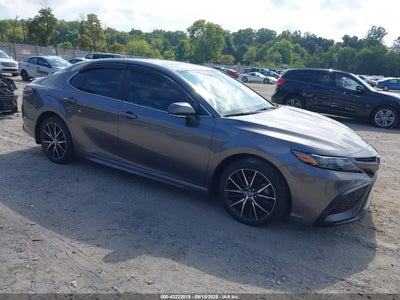 TOYOTA CAMRY 2024