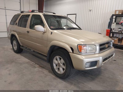 NISSAN PATHFINDER 2000
