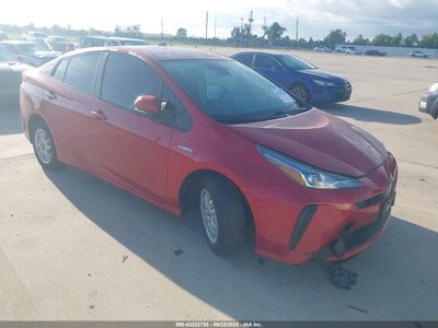 TOYOTA PRIUS 2019