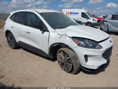 FORD ESCAPE 2022
