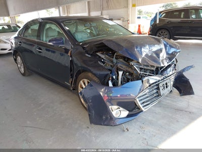 TOYOTA AVALON HYBRID 2014