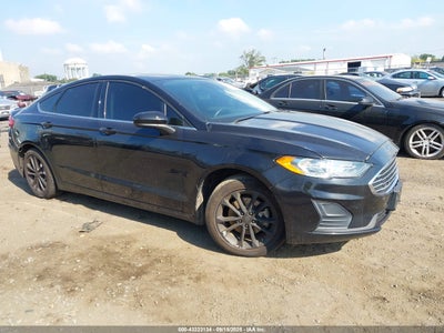 FORD FUSION HYBRID 2019