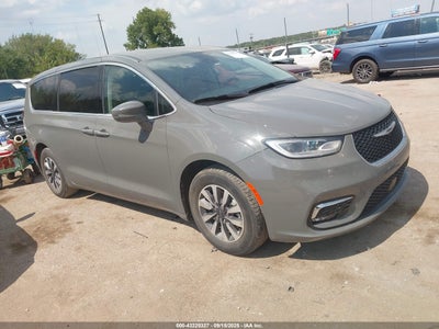 CHRYSLER PACIFICA HYBRID 2022