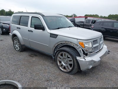 DODGE NITRO 2011