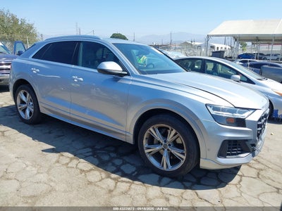 AUDI Q8 2019