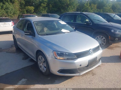 VOLKSWAGEN JETTA 2014