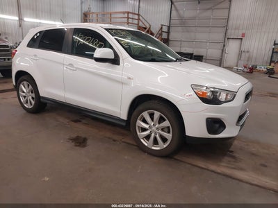 MITSUBISHI OUTLANDER SPORT 2015