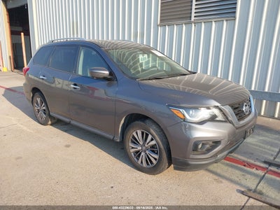 NISSAN PATHFINDER 2019
