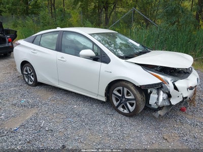 TOYOTA PRIUS 2018