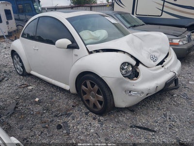 VOLKSWAGEN NEW BEETLE 2001