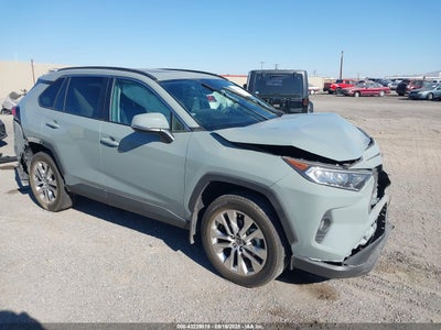 TOYOTA RAV4 2021