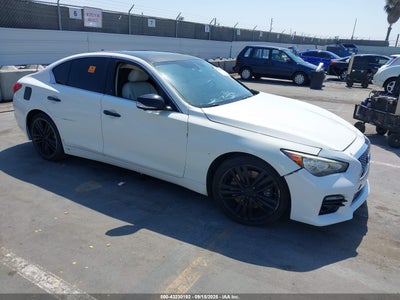 INFINITI Q50 2015